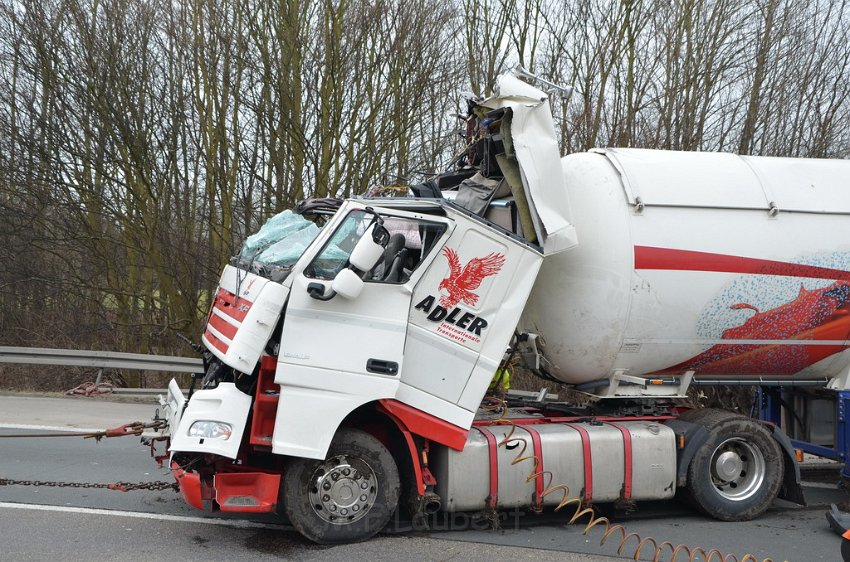 VU A4 Rich Olpe kurz hinter AK Koeln West P578.JPG